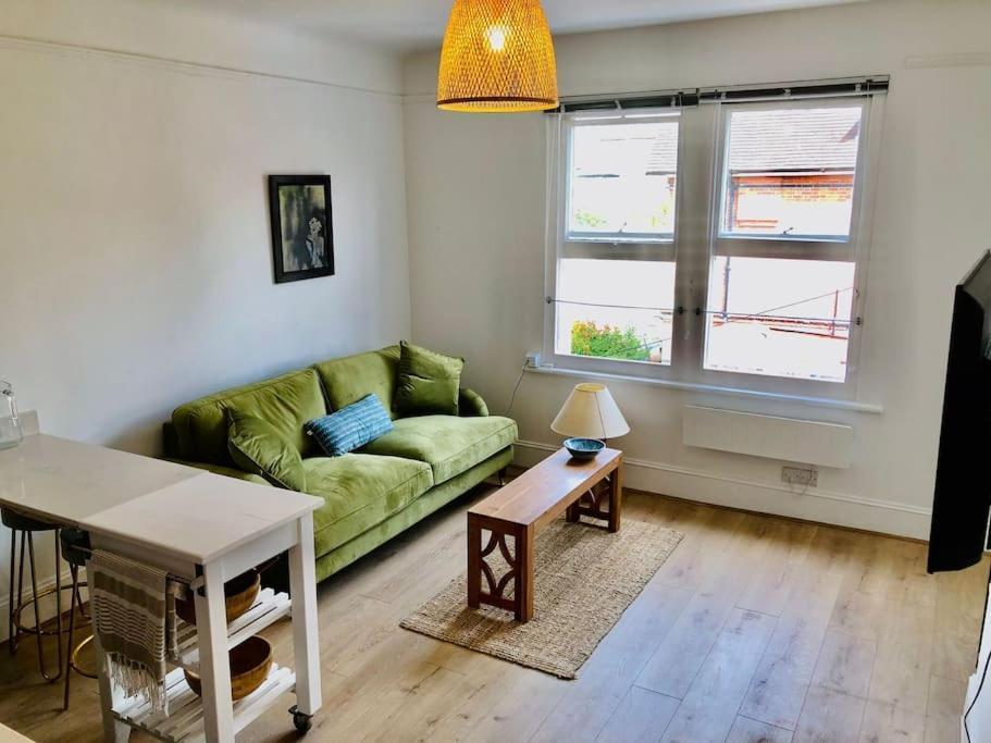 Apartament A Perfectly Located Bright, Modern ,Victorian Flat Royal Tunbridge Wells Zewnętrze zdjęcie